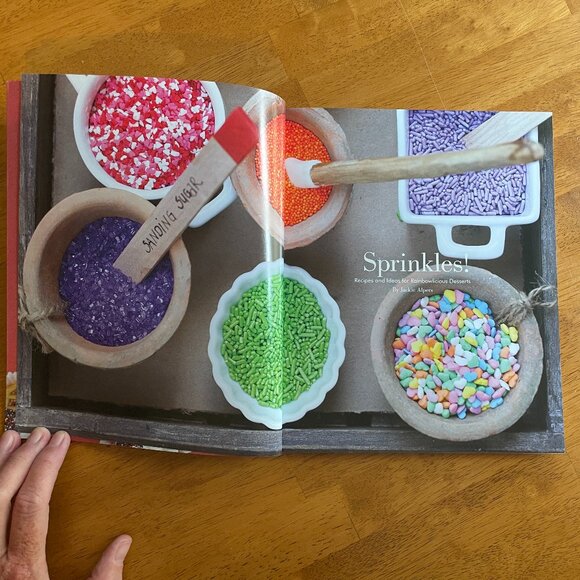 Sprinkles!: Recipes and Ideas for Rainbowlicious Desserts by Jackie Alpers - Picture 4 of 6